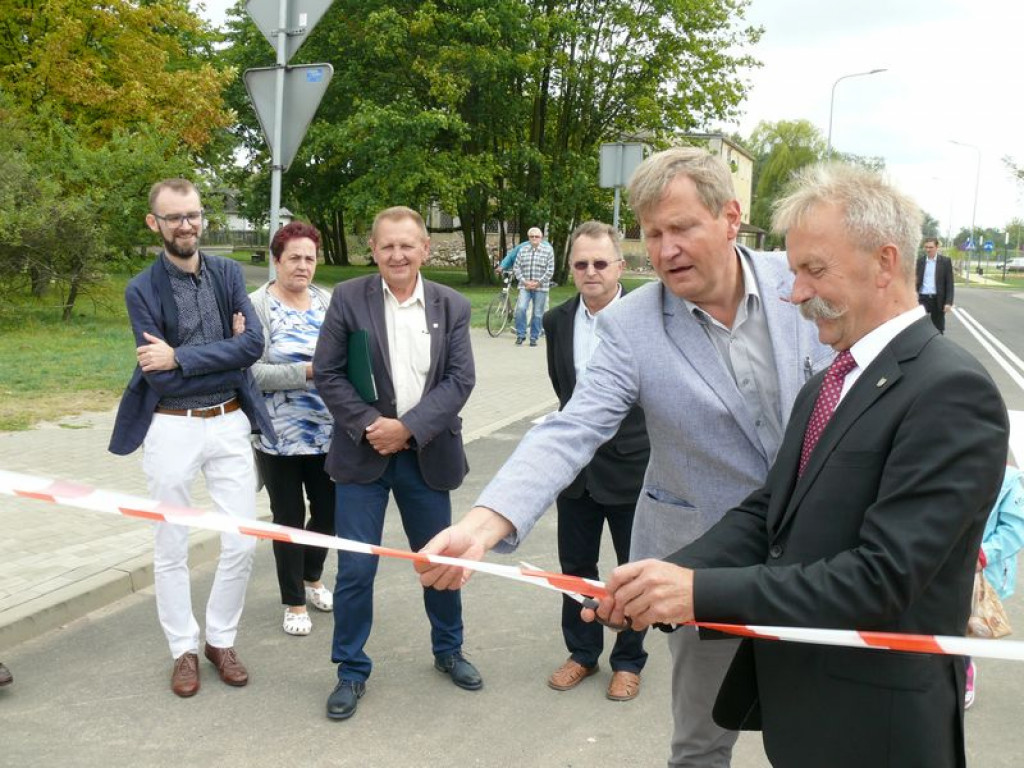 Ulica Dworcowa i parking przy dworcu otwarte