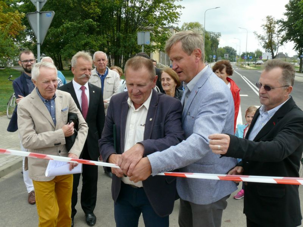 Ulica Dworcowa i parking przy dworcu otwarte