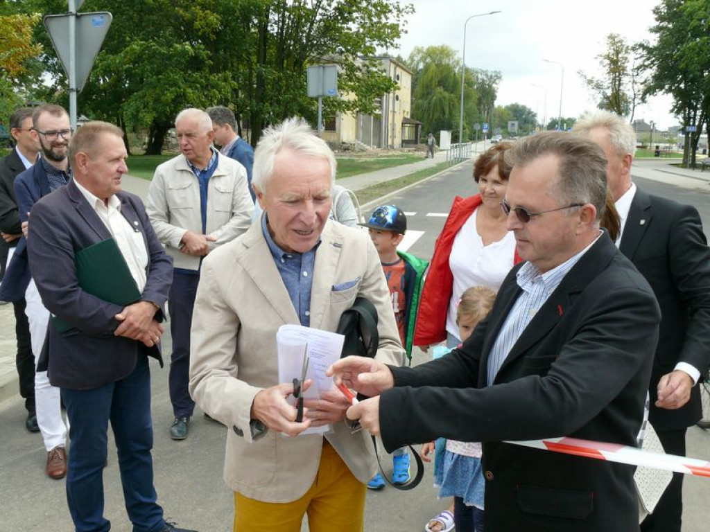 Ulica Dworcowa i parking przy dworcu otwarte