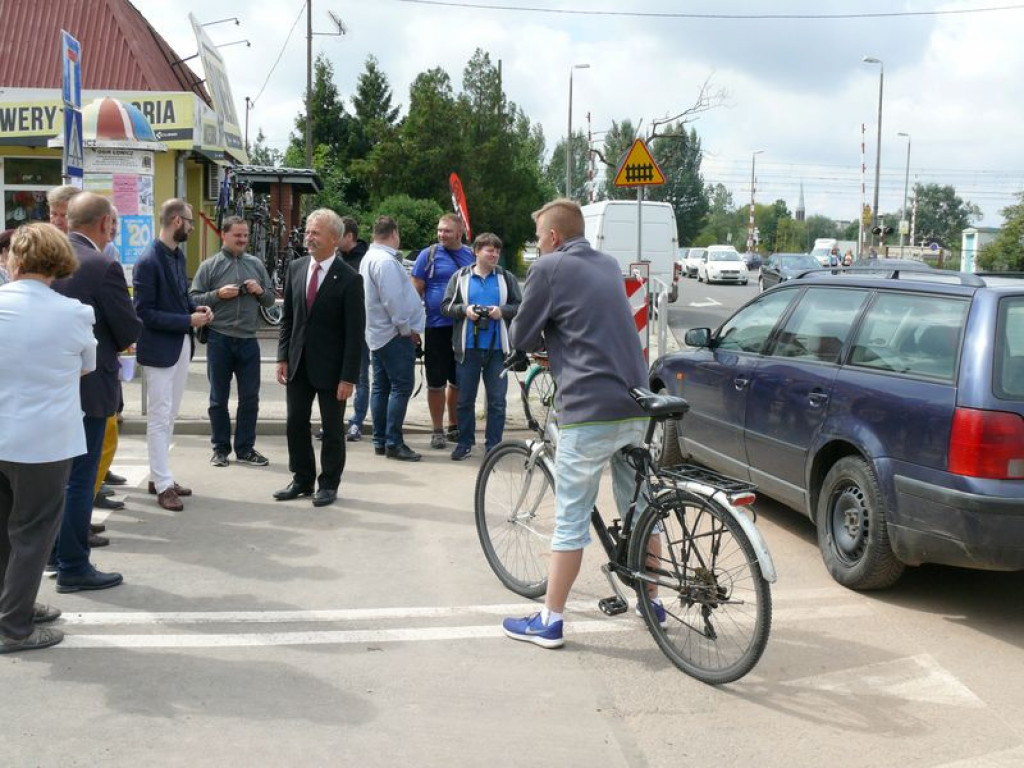 Ulica Dworcowa i parking przy dworcu otwarte