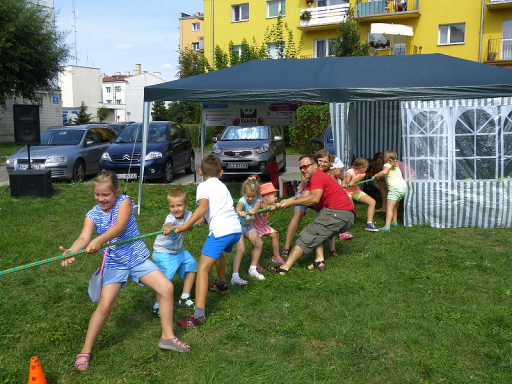 Kolejny piknik: tym razem na osiedlu Dąbrowskiego