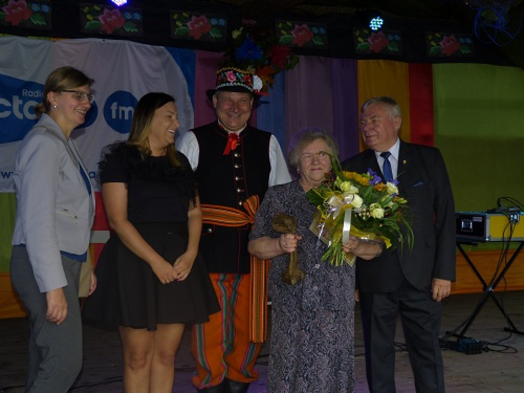 Trwa Biesiada Łowicka w skansenie w Maurzycach