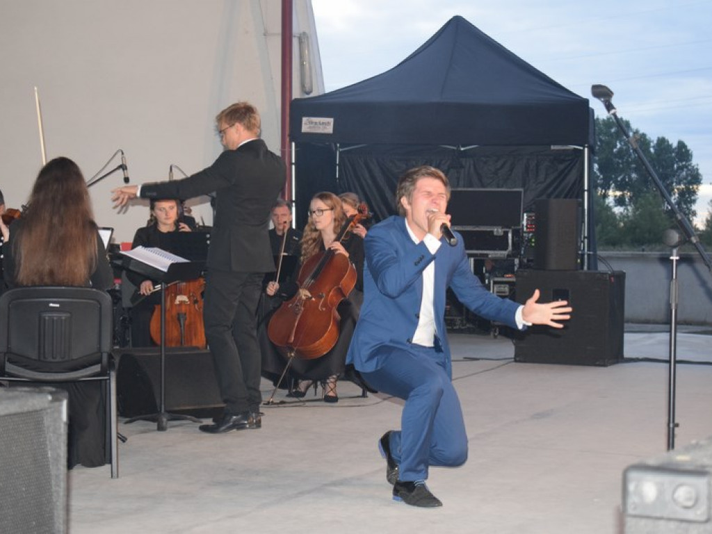 Musicalowy koncert Sonus na Błoniach