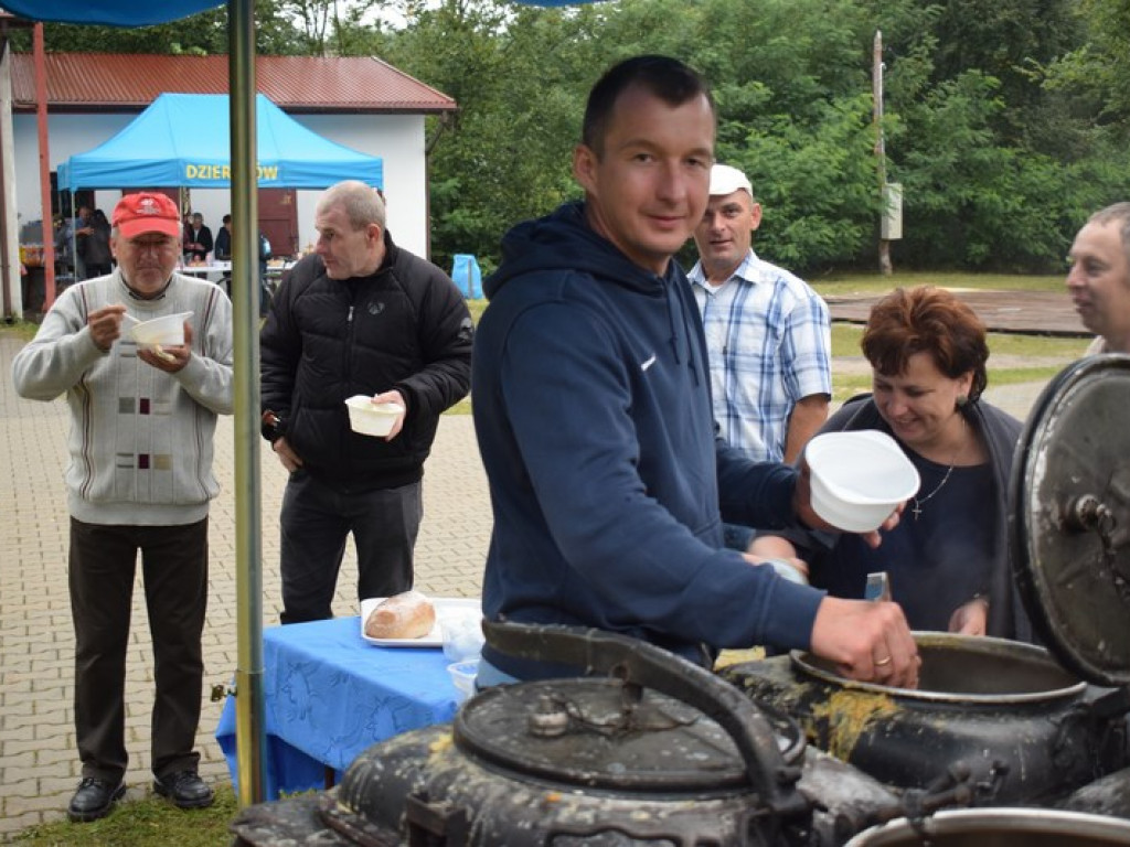W Dzierzgowie podziękowano za plony i pożegnano lato