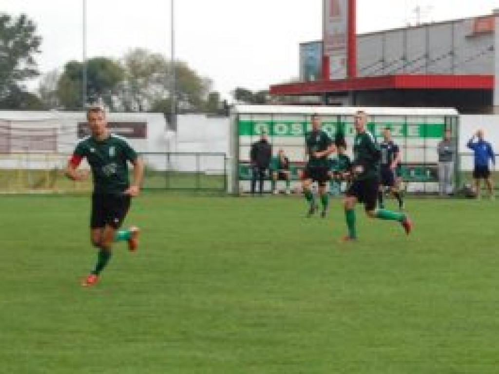 Komplet punktów Pelikana II w meczu z Włókniarzem Zelów