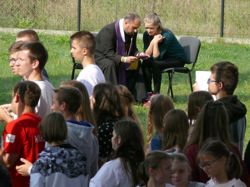 Wielbili Boga na Błoniach