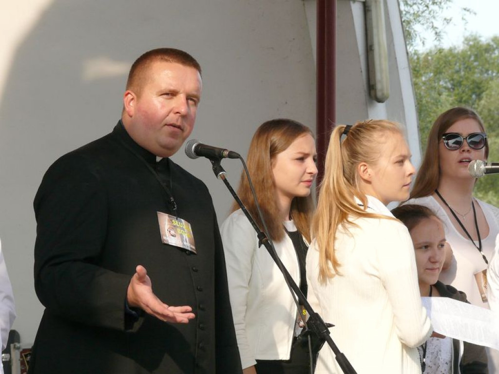Wielbili Boga na Błoniach