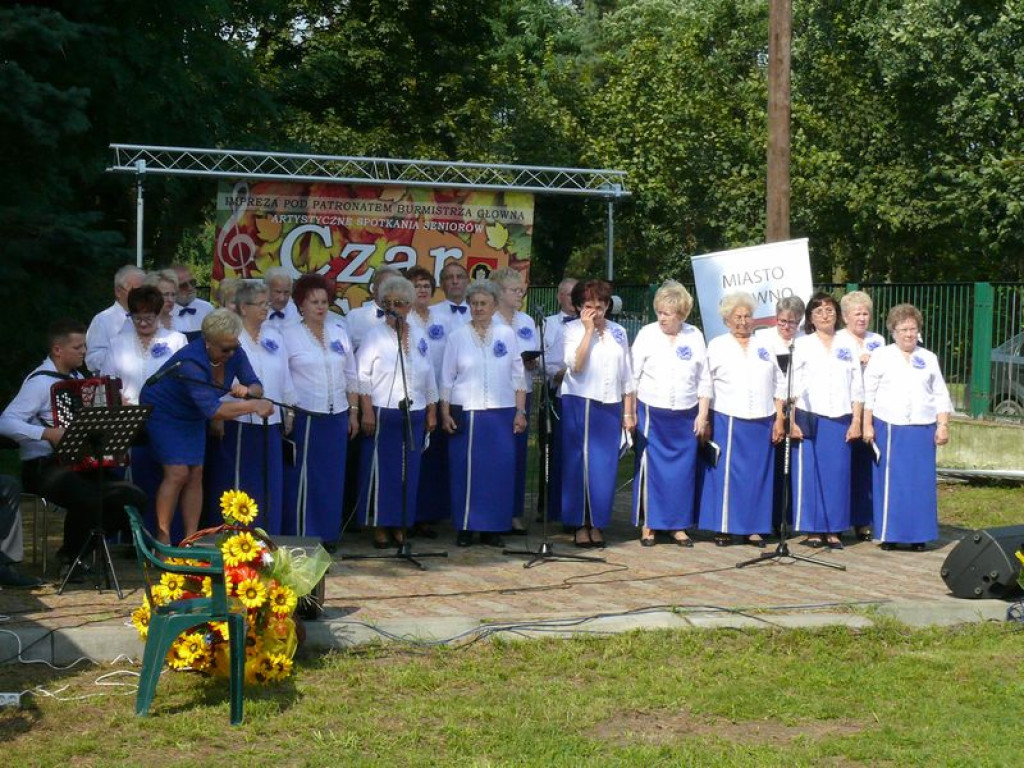 W Głownie seniorzy nie tylko śpiewali