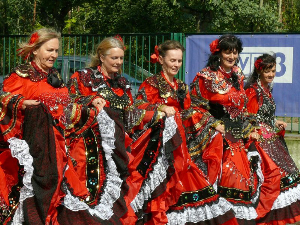 W Głownie seniorzy nie tylko śpiewali