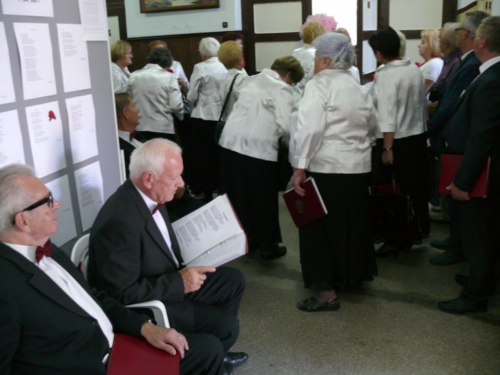 W Głownie seniorzy nie tylko śpiewali