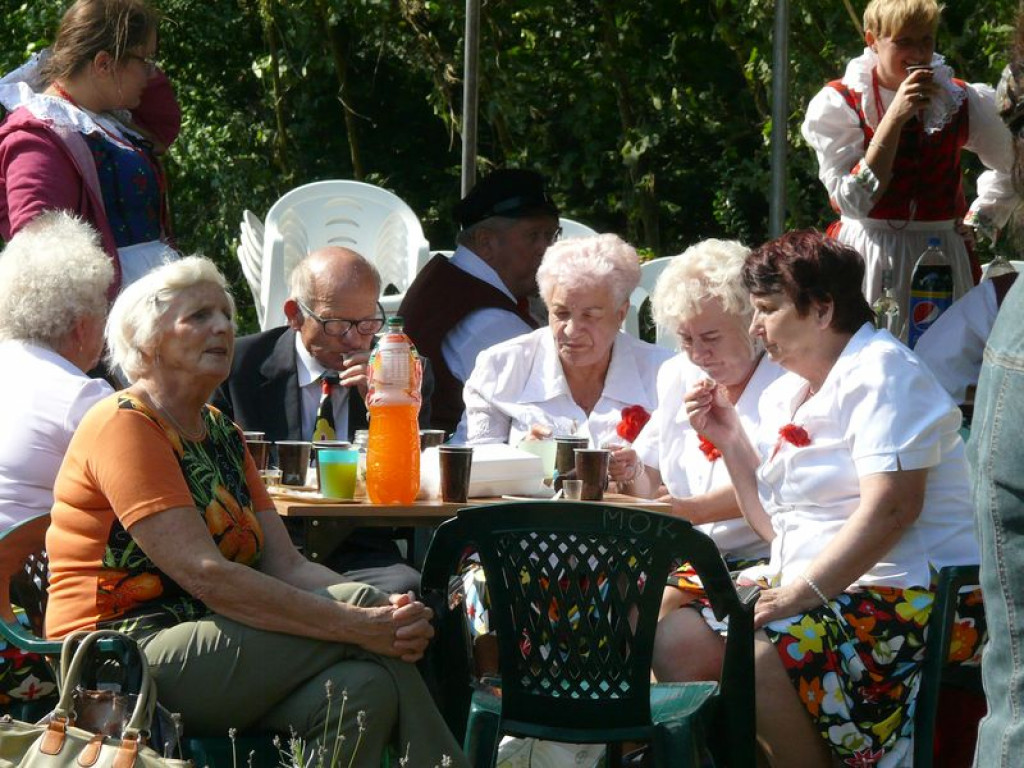 W Głownie seniorzy nie tylko śpiewali
