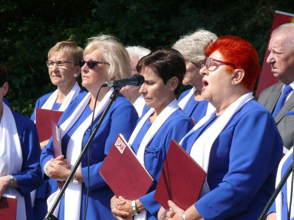 W Głownie seniorzy nie tylko śpiewali