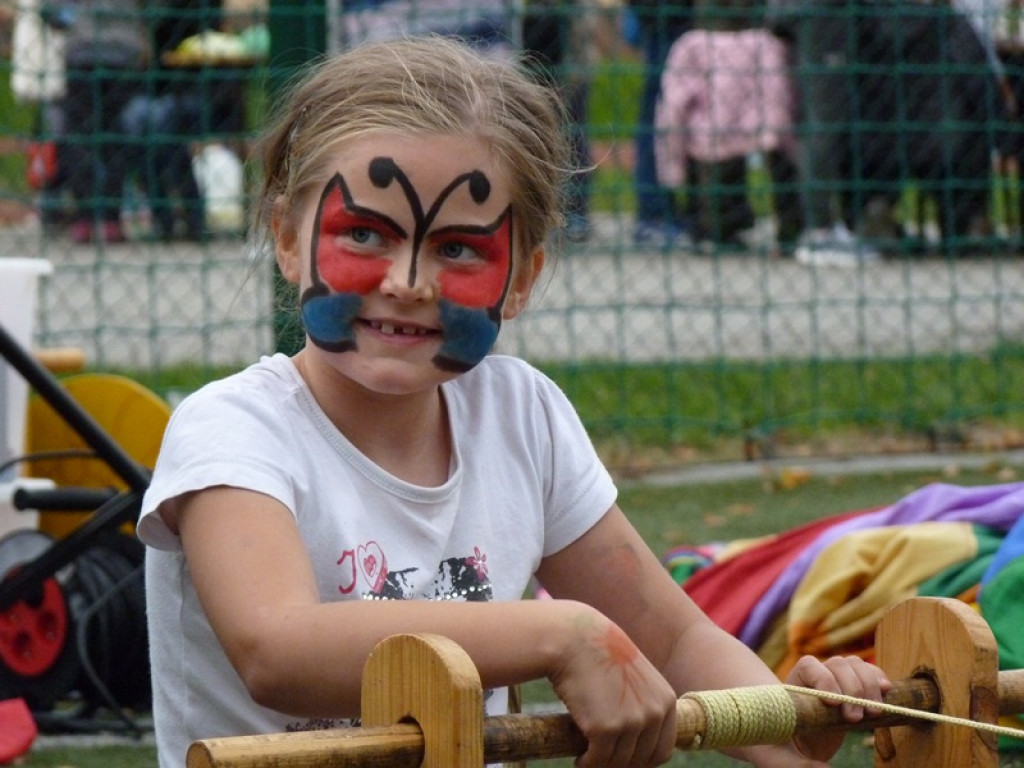 Dobra zabawa na pikniku na Korabce