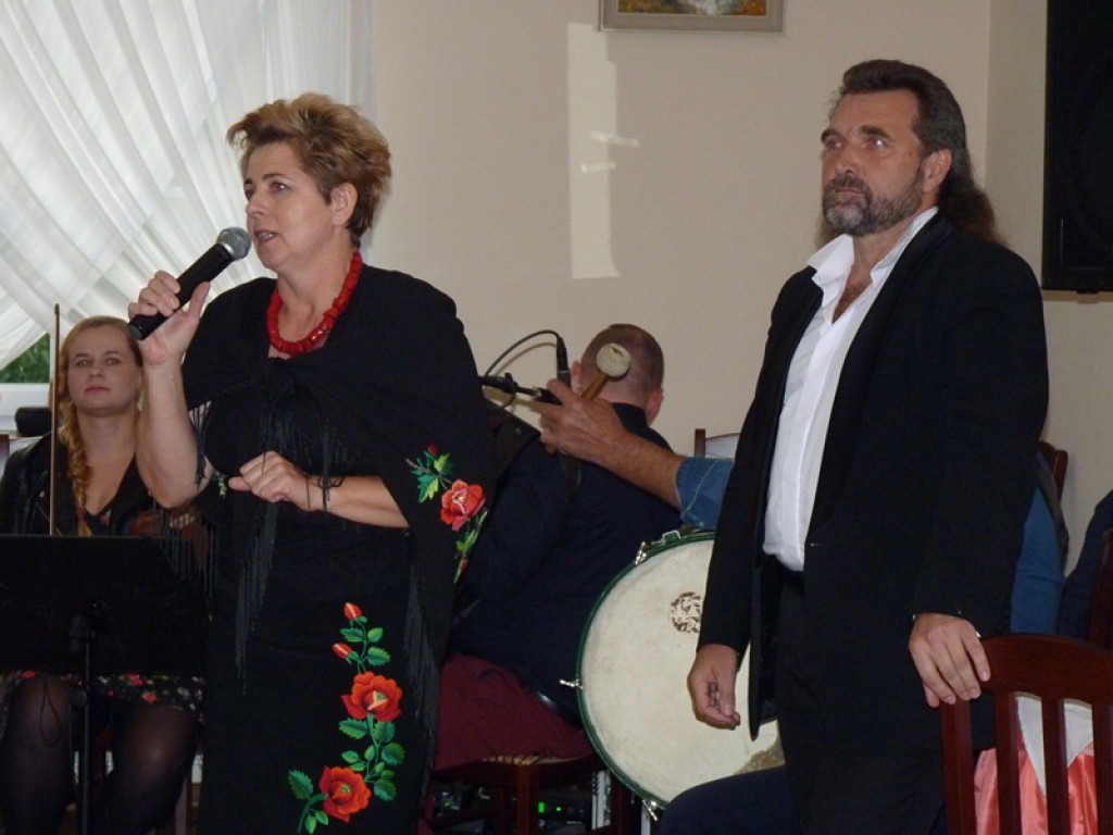 Łowicka zabawa w Karczmie Bednarskiej