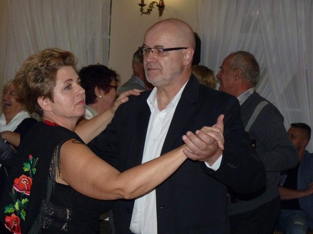 Łowicka zabawa w Karczmie Bednarskiej