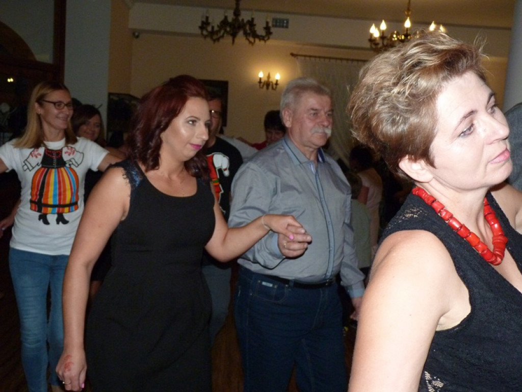 Łowicka zabawa w Karczmie Bednarskiej