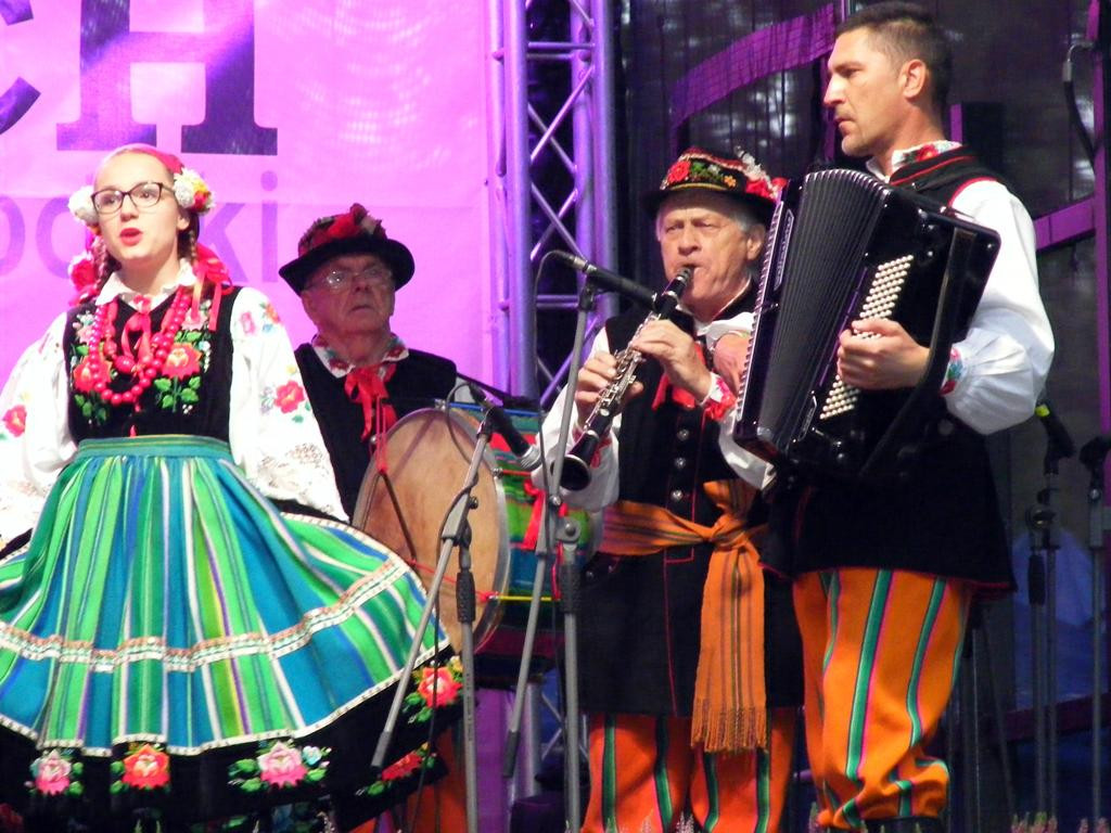Sukces Kiernozian na przeglądzie 