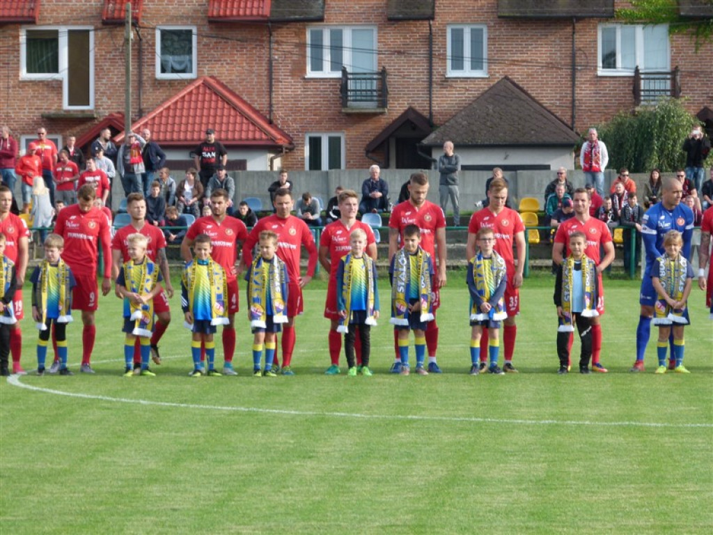Widzew Smudy wygrał ze Stalą