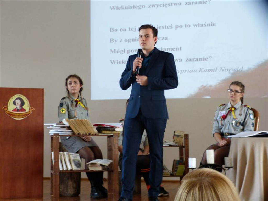 Trwa zjazd Stowarzyszenia Szarych Szeregów w Łowiczu