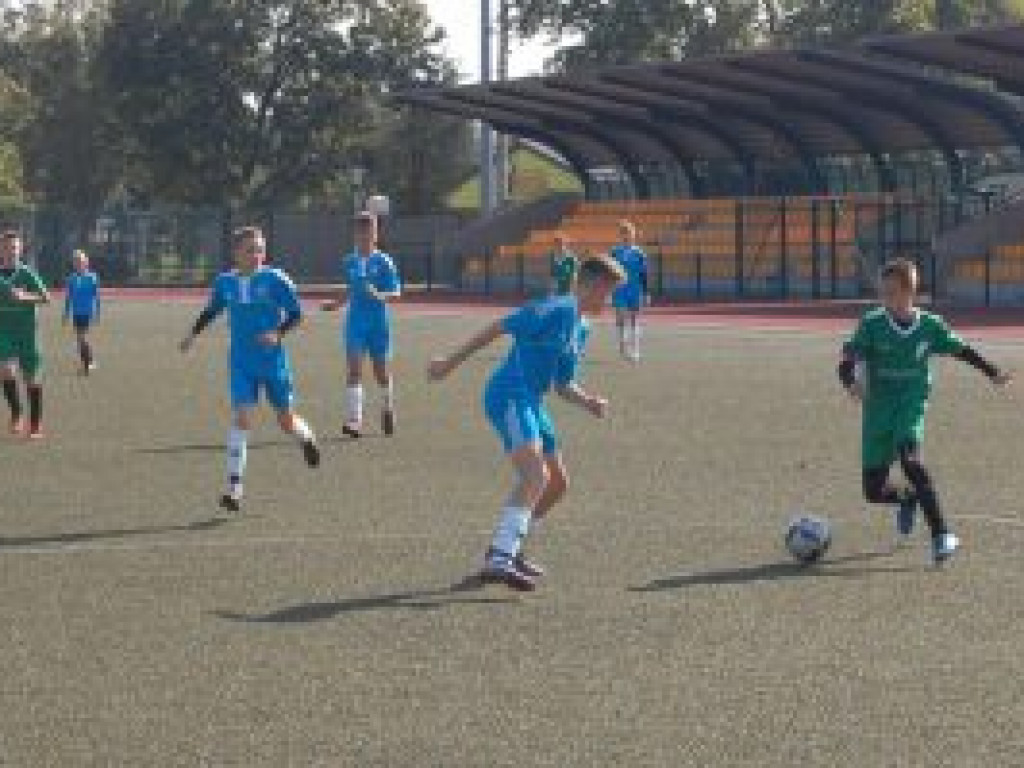 Dobra gra przyniosła Pelikanowi-2004 zwycięstwo