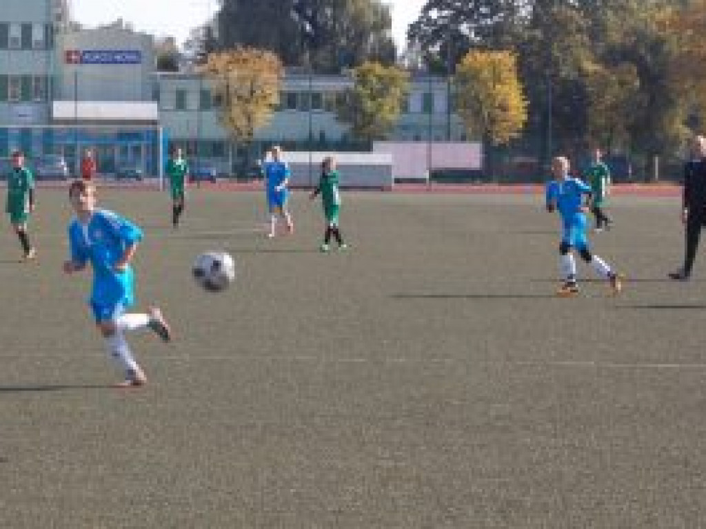 Dobra gra przyniosła Pelikanowi-2004 zwycięstwo