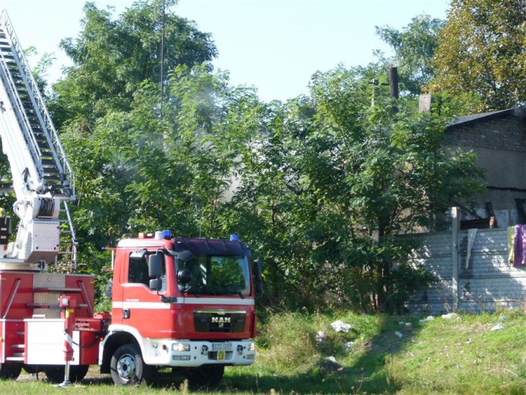 Pożar w budynku wielorodzinnym w Głownie