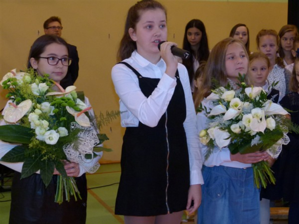 Biskup łowicki odwiedził parafię Dmosin