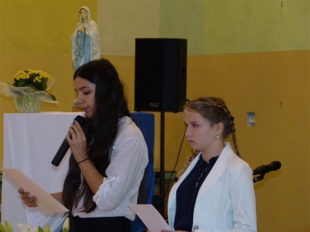 Biskup łowicki odwiedził parafię Dmosin