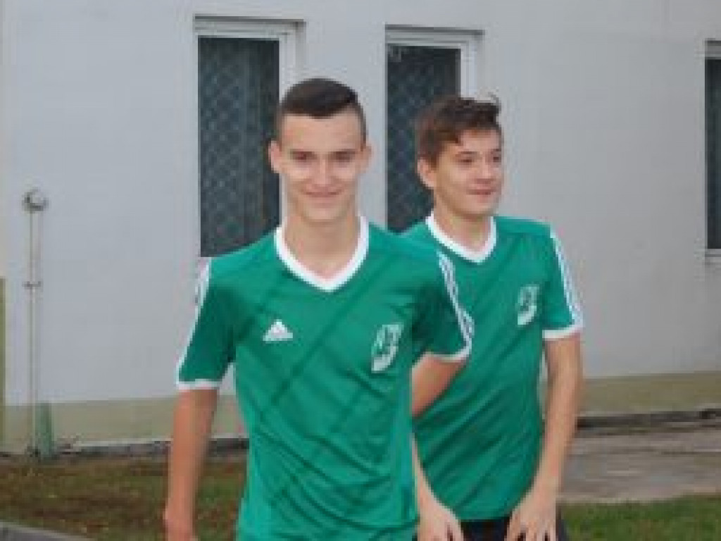 Niedosyt po meczu Pelikana-2003