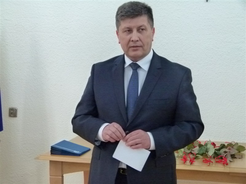 Burmistrz nagrodził nauczycieli