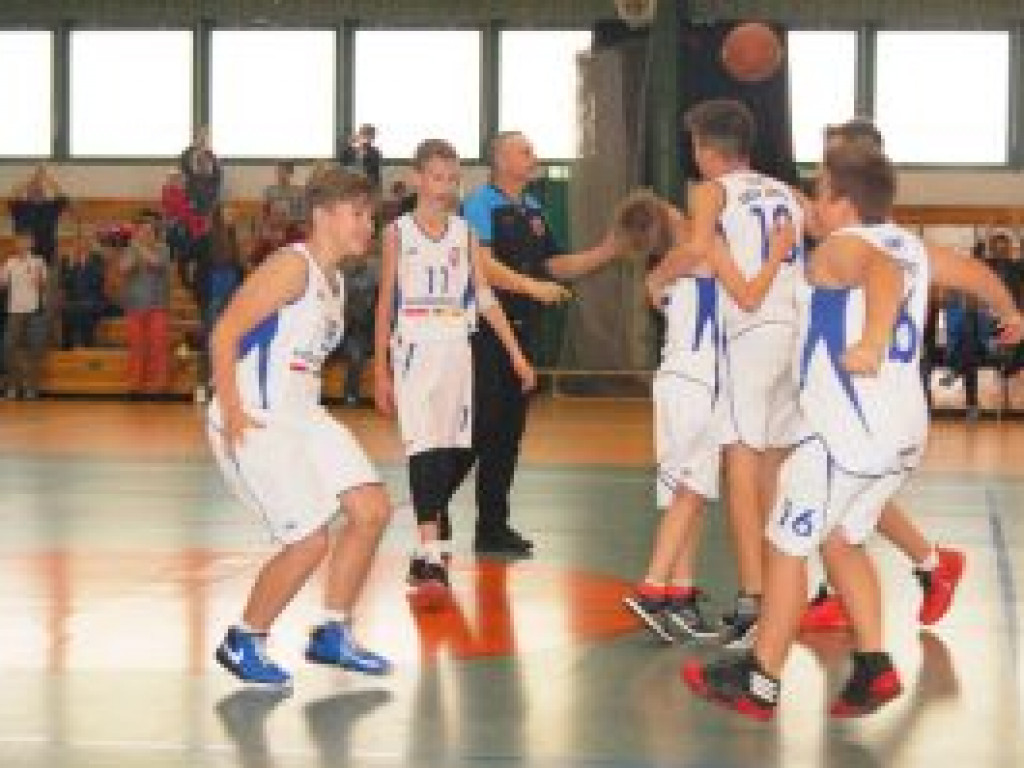 Nareszcie sukces Księżaka-2004