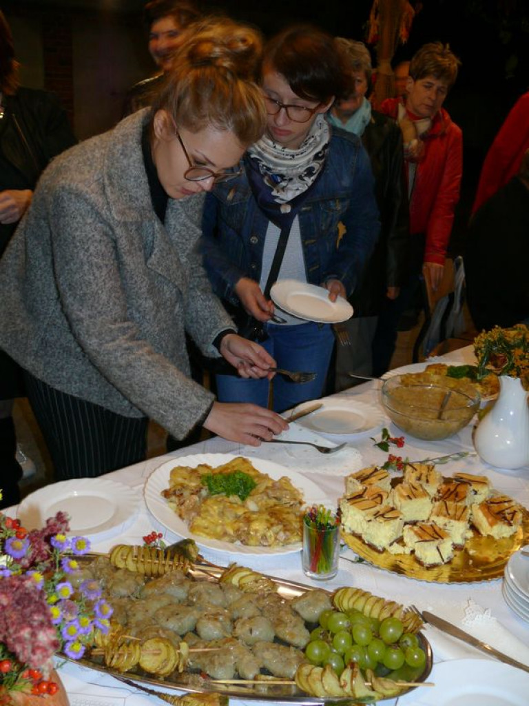Święto Pieczonego Ziemniaka w Ostrowie