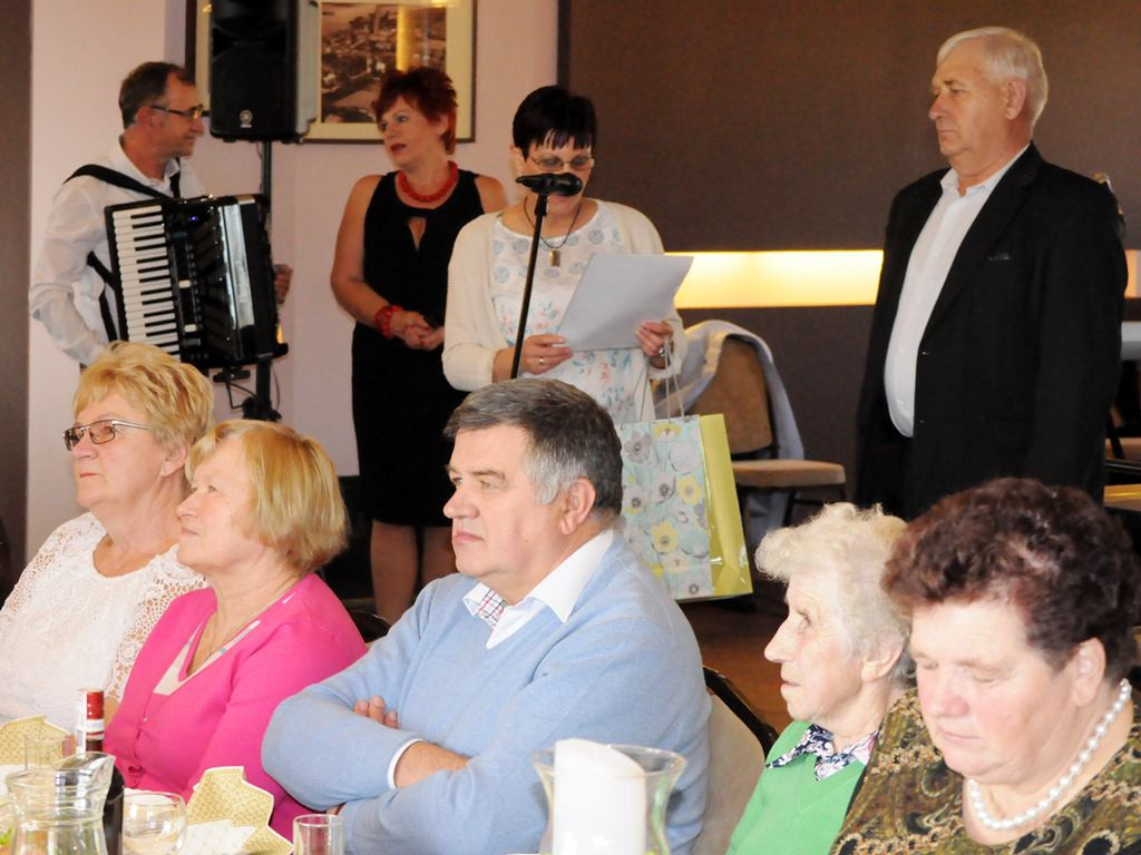 Klubowy Dzień Seniora w Kiernozi [galeria zdjęć]