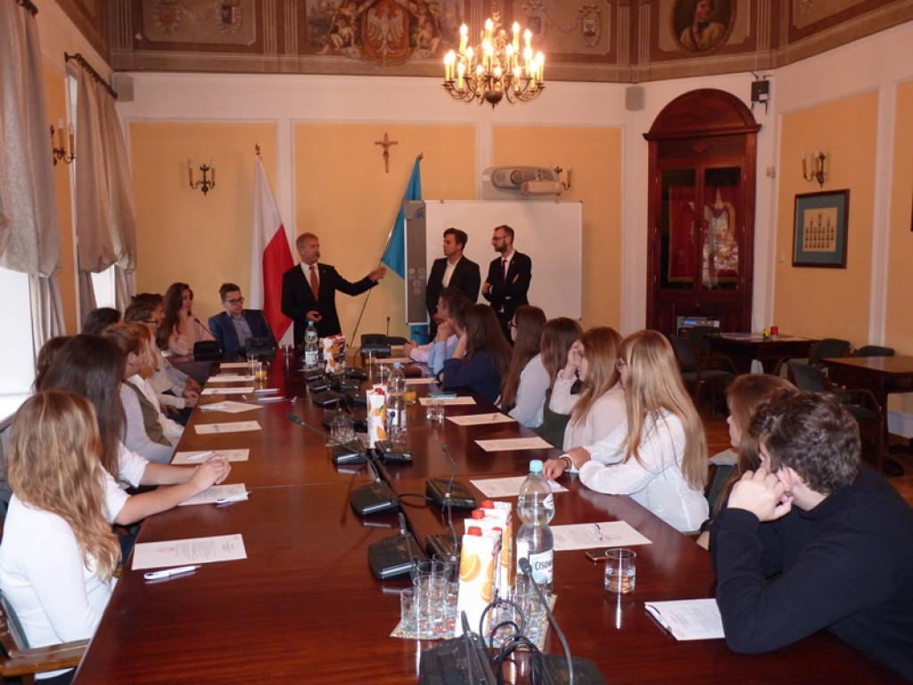 Natalia Prucnal przewodniczącą Młodzieżowej Rady Miejskiej
