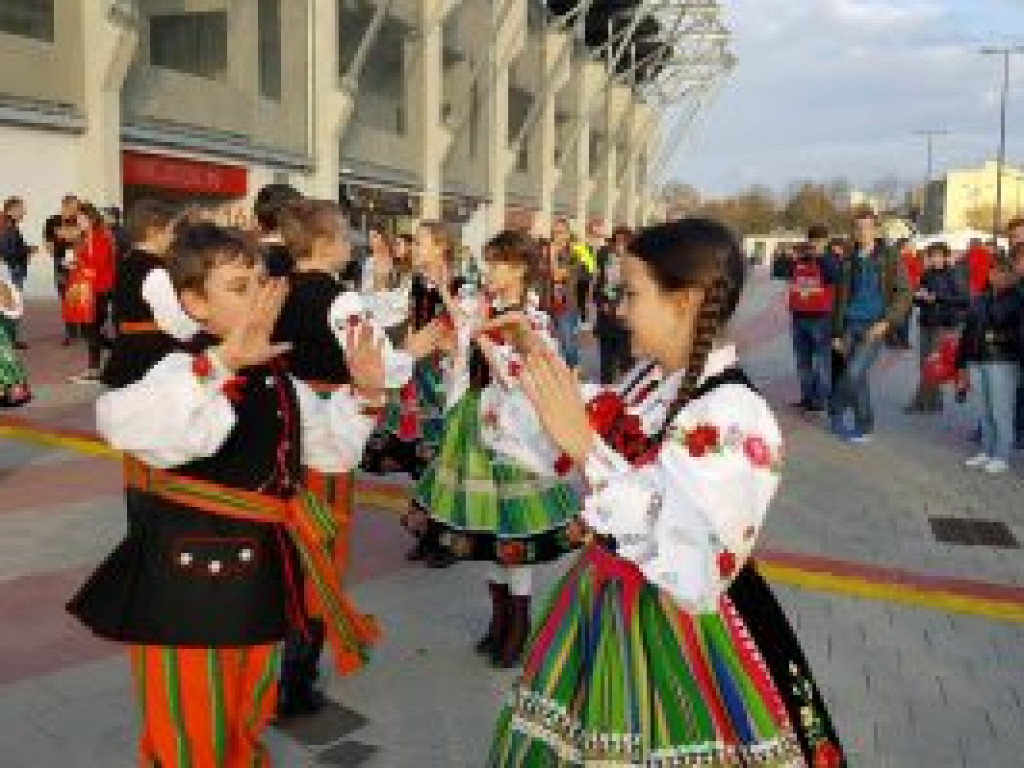 Pelikan wraca z Łodzi z pustymi rękami