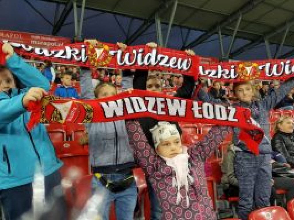Pelikan wraca z Łodzi z pustymi rękami