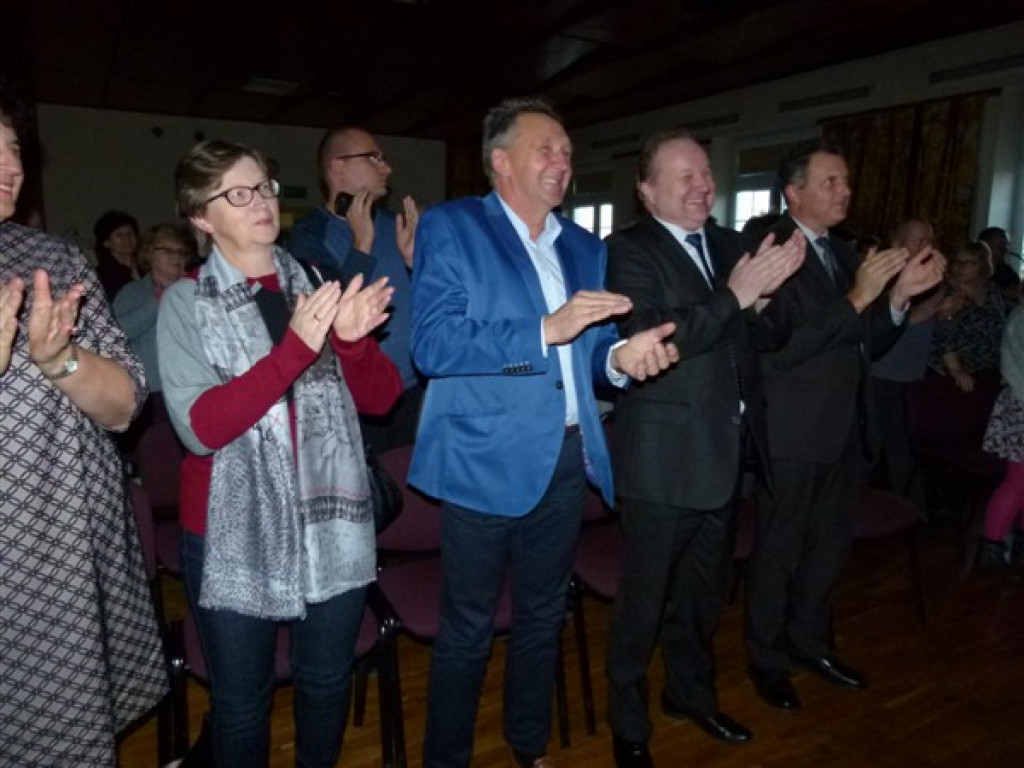 W Zdunach zapachniało Paryżem, Argentyną i jabłkami