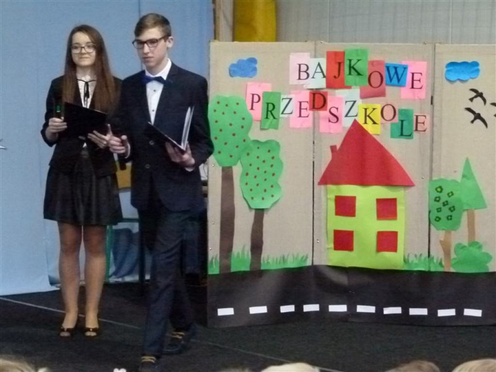 Wizytacja kanoniczna w parafii i szkole w Starym Waliszewie