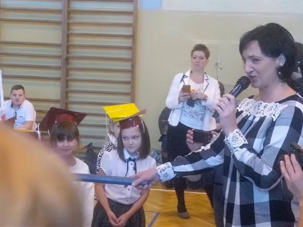 Święto Niepodległości i ślubowanie w SP nr 3 w Łowiczu