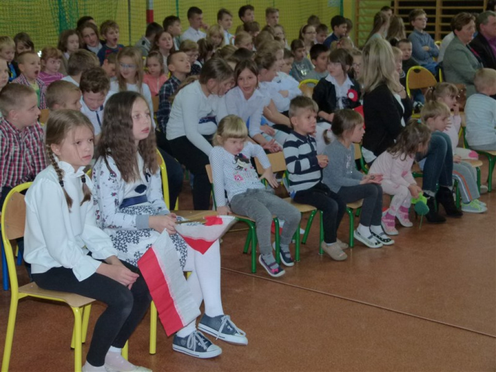 Obchody Święta Niepodległości w Popowie Głowieńskim
