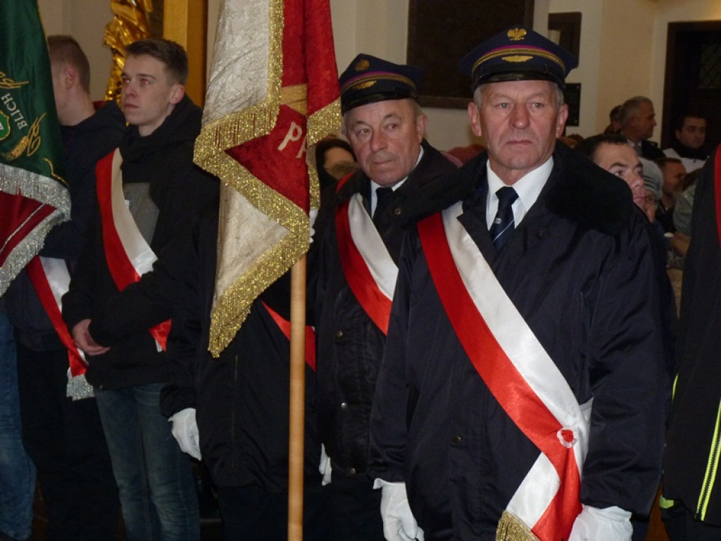 Procesja z relikwiami św. Wiktorii w Łowiczu