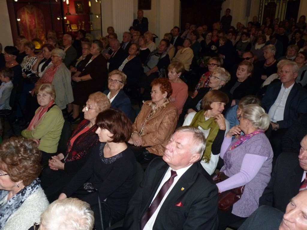 Publiczność zachwycona koncertem patriotycznym w Muzeum