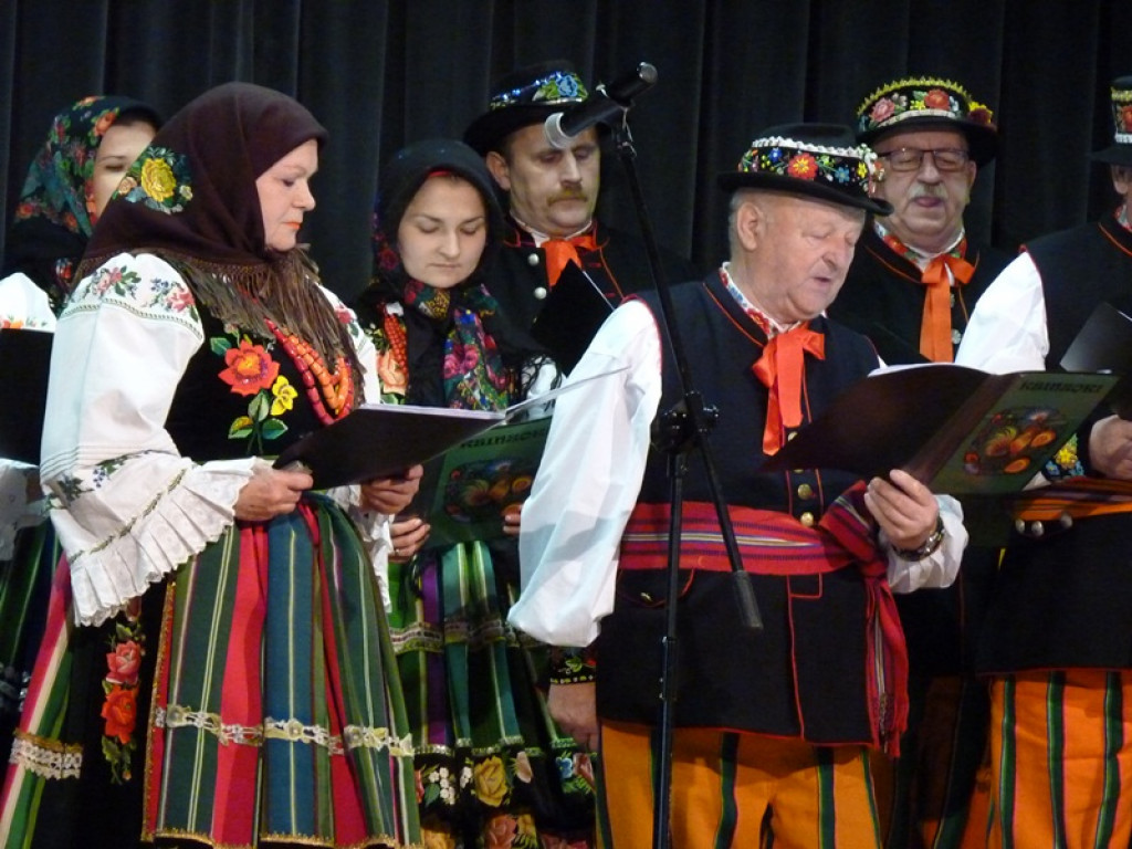Pieśni patriotyczne w gwarze łowickiej w Zdunach