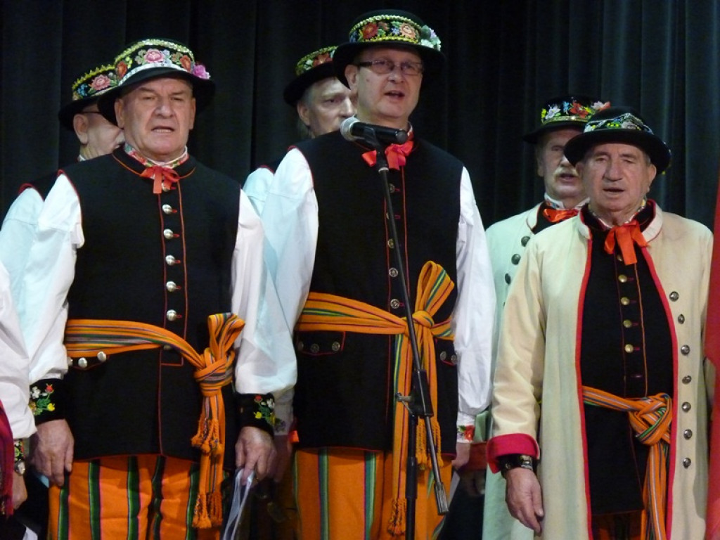 Pieśni patriotyczne w gwarze łowickiej w Zdunach
