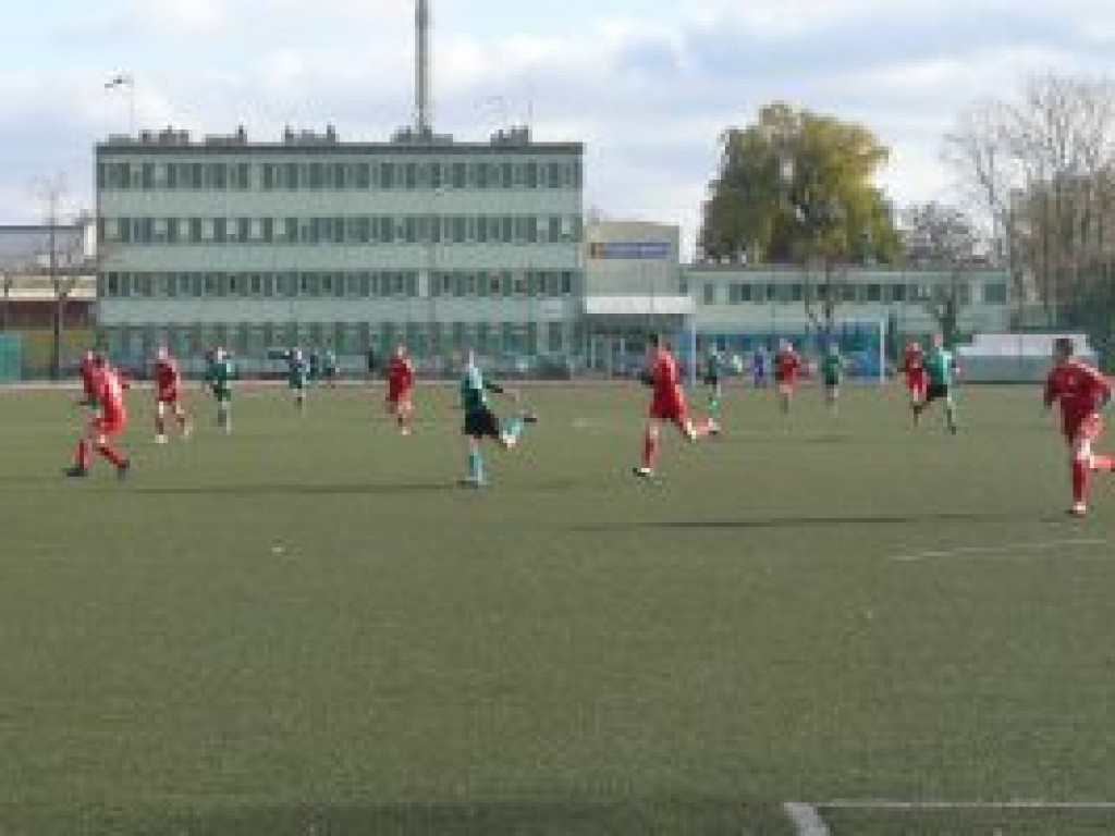 Jeszcze jeden udany mecz Pelikana-2003