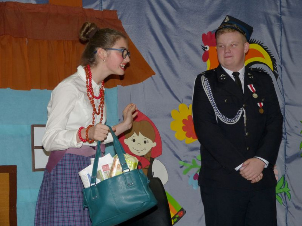 Patriotycznie na jubileusz szkoły