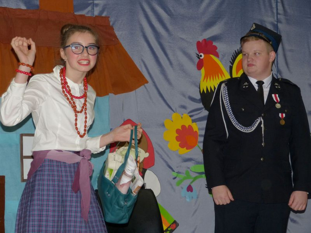 Patriotycznie na jubileusz szkoły