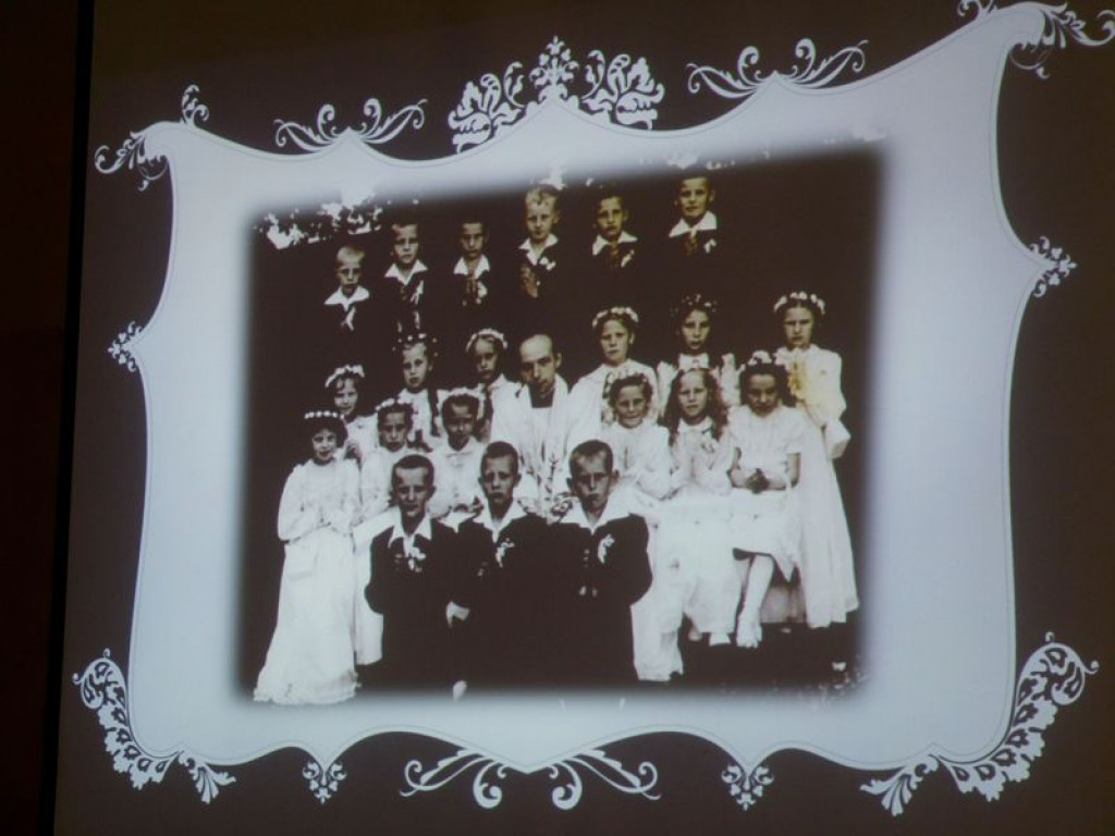 Patriotycznie na jubileusz szkoły