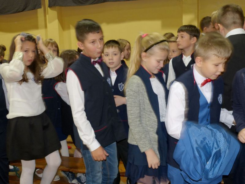 Patriotycznie na jubileusz szkoły