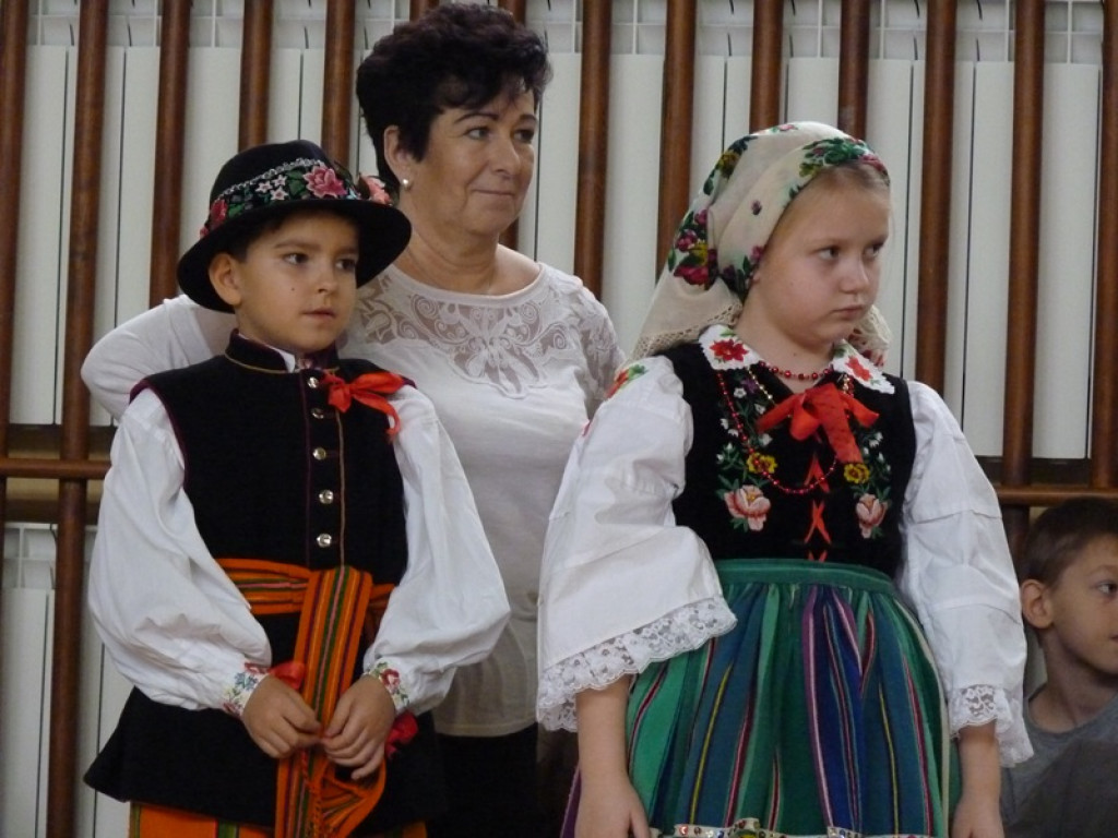 Happening niepodległościowy w SP 4